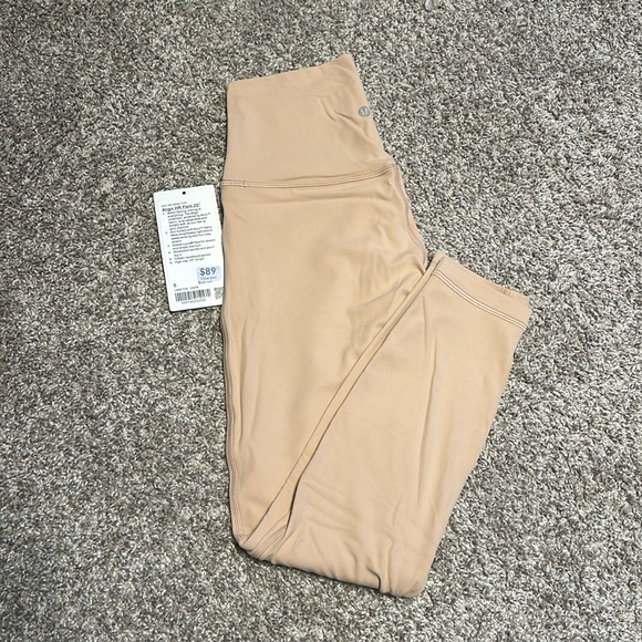 NWT lululemon align HR pant 25” in CNTR - Picture 1 of 3